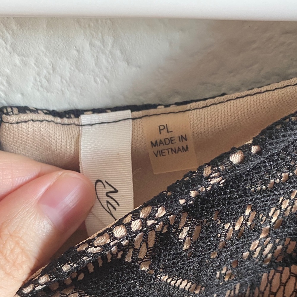 NY Collection Black and Beige Lace Dress - Picture 2 of 11